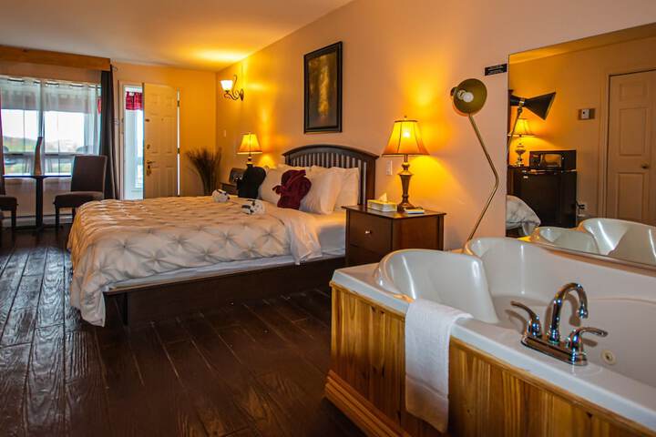 Suite King Size Bed (4 of 12)