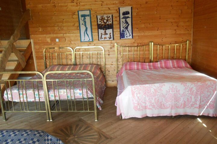 Room 12 of 20