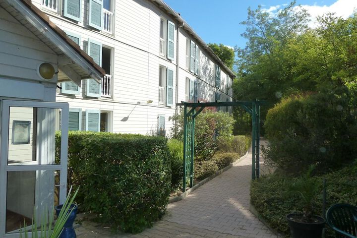 Hotel 60 of 61