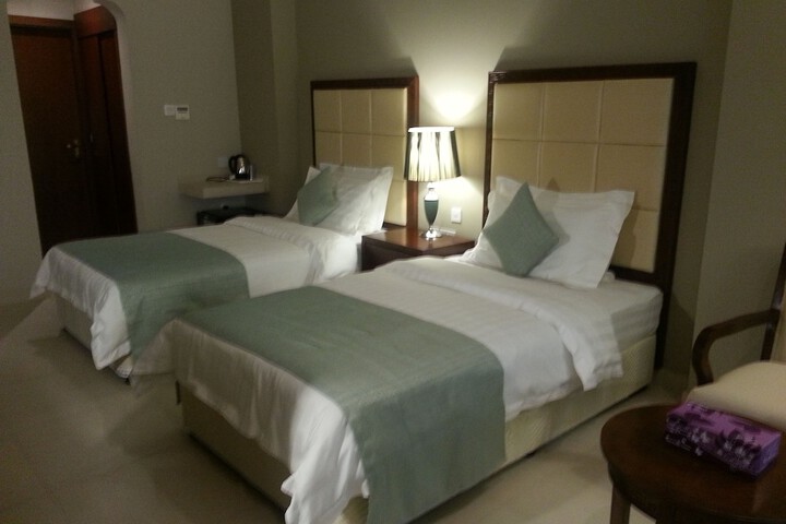 Room 14 of 61
