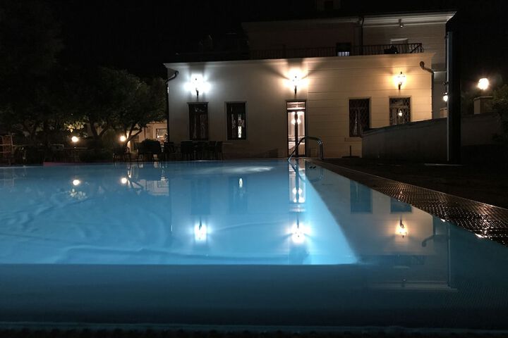 Pool 39 of 73