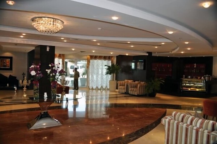 Hotel Interior 4 of 35