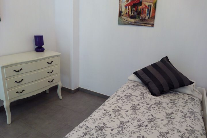 Room 7 of 62