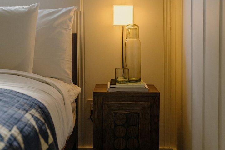 Room 41 of 180