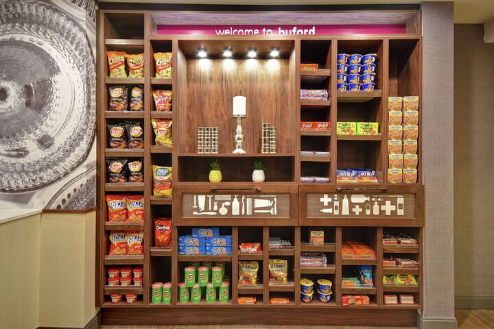 Snack bar
