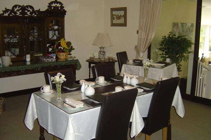 LOE LODGE