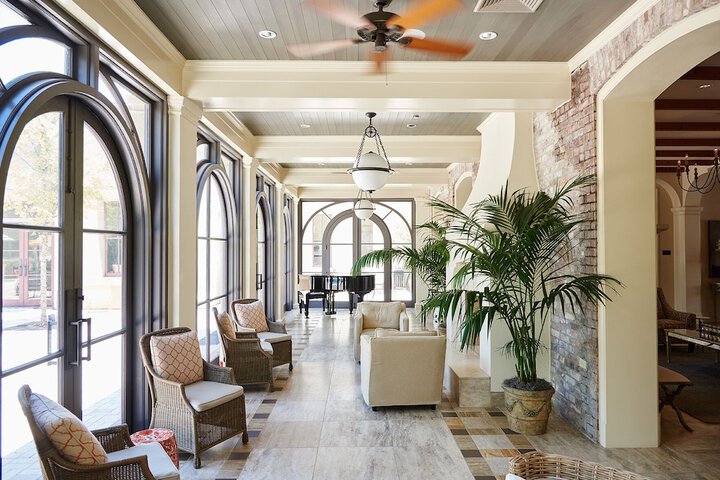 Hotel Interior 7 of 29