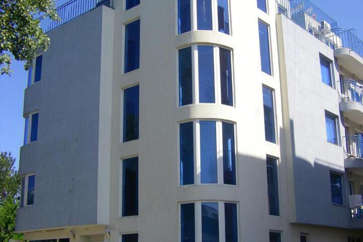 Hotel North
