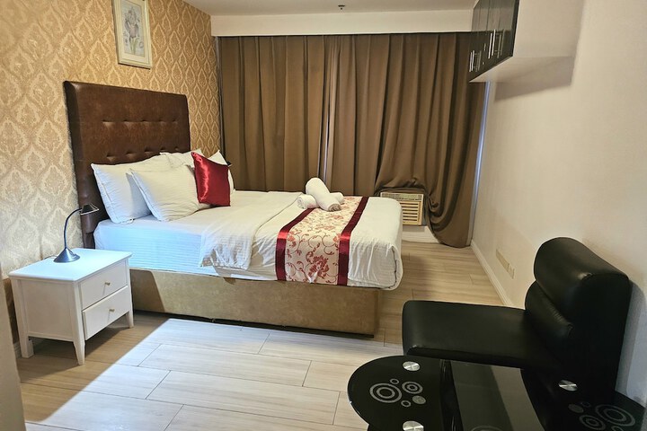 Room 25 of 73