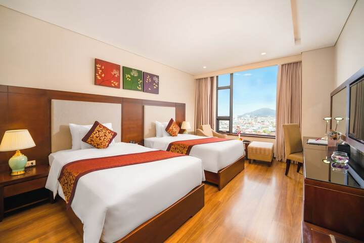 Room 10 of 57