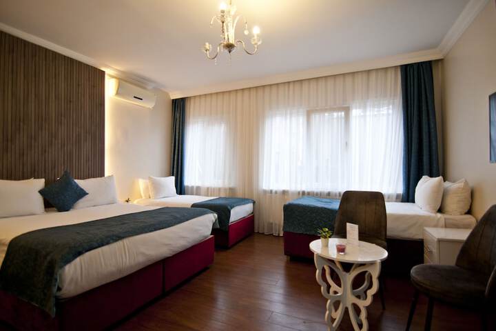 Room 28 of 54
