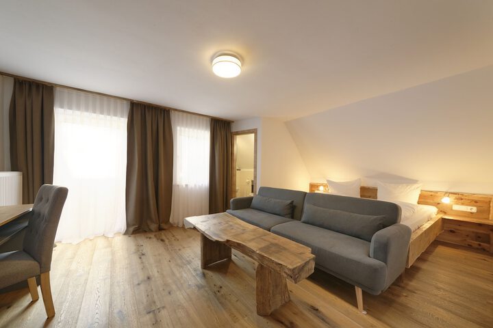 Room 15 of 71