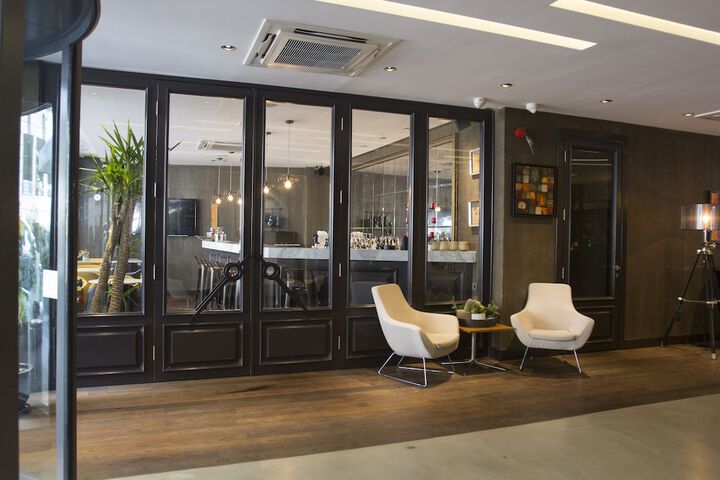 Lobby Photo