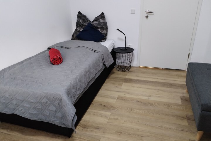 Room 7 of 31
