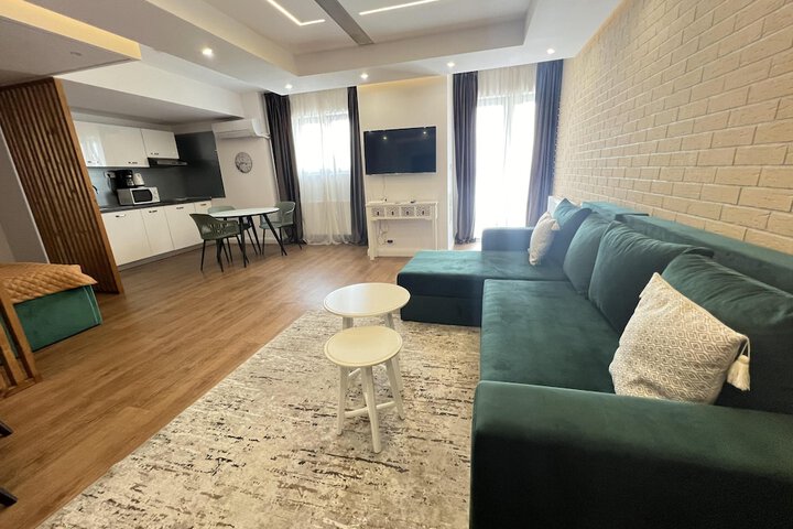 Room 45 of 206