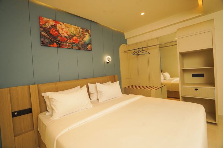 Room 26 of 72