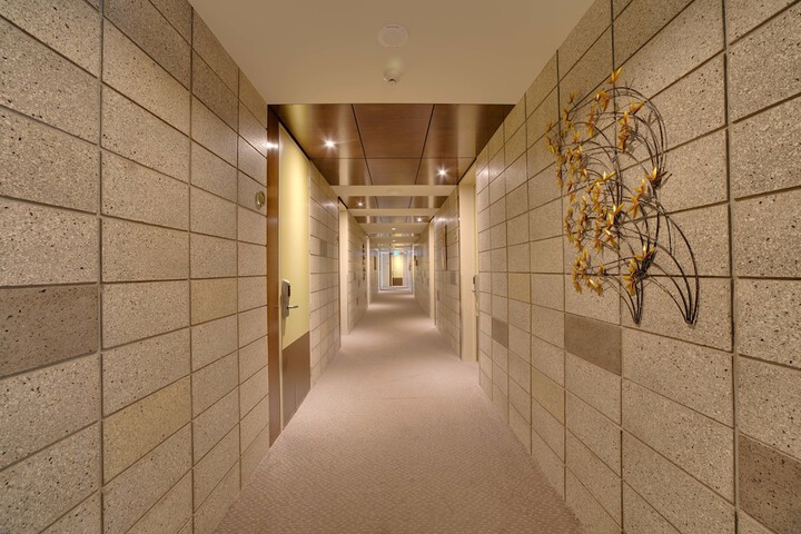 Ballroom/Hall 39 of 42