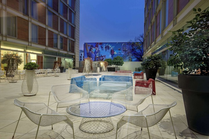 Terrace/Patio 53 of 55