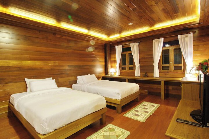 Room 10 of 79