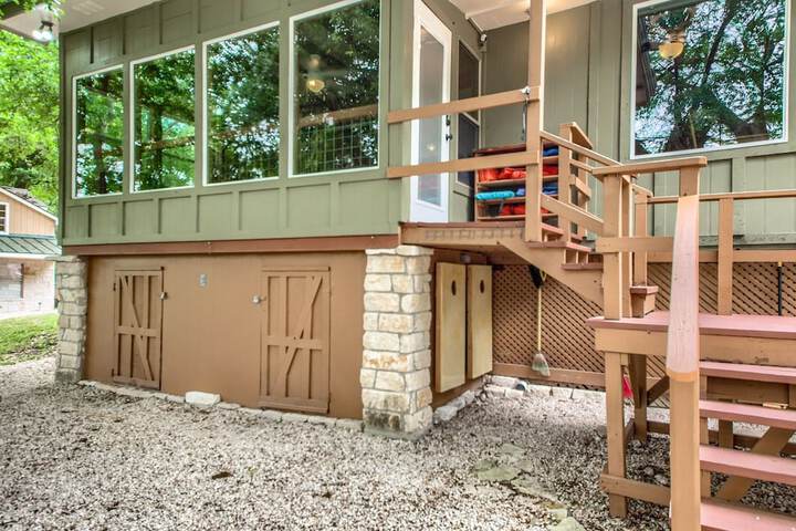 Property Grounds 22 of 38