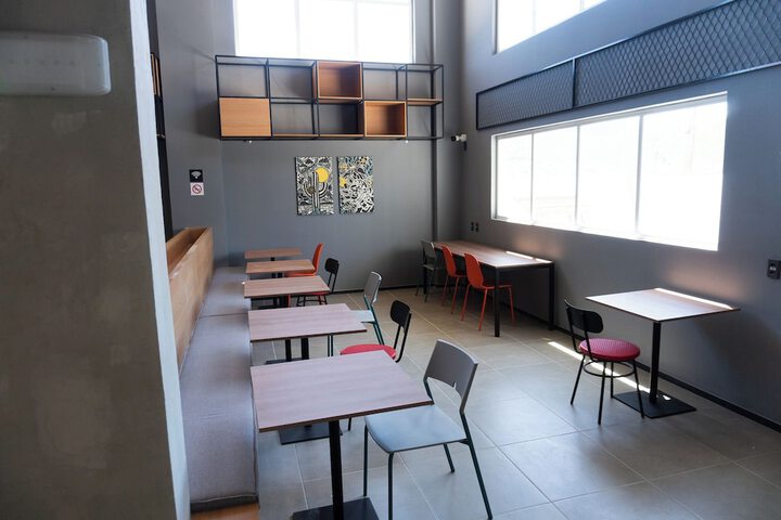 Dining 115 of 122