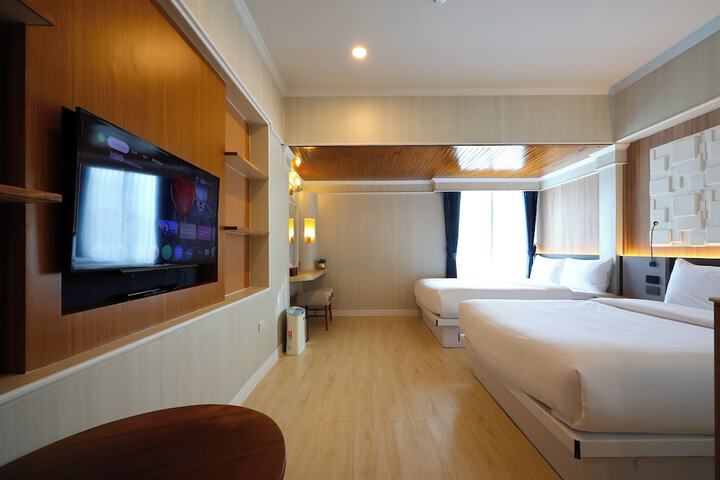 Room 12 of 86