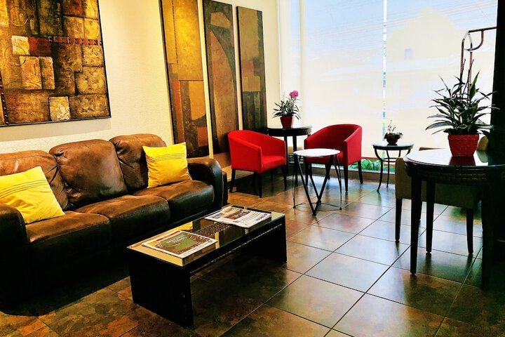 Entrance & Lobby