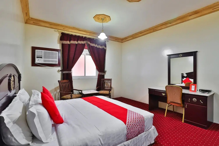 Room 7 of 19