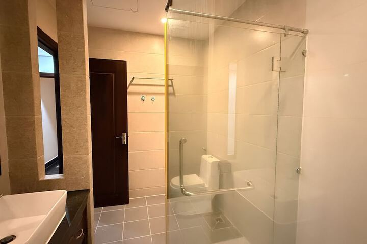 Room 20 of 24