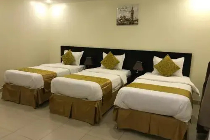 Room 2 of 20