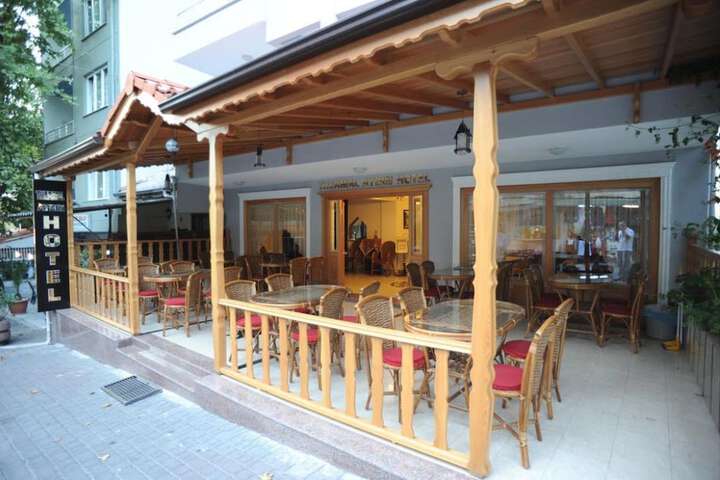 Terrace/Patio 13 of 14