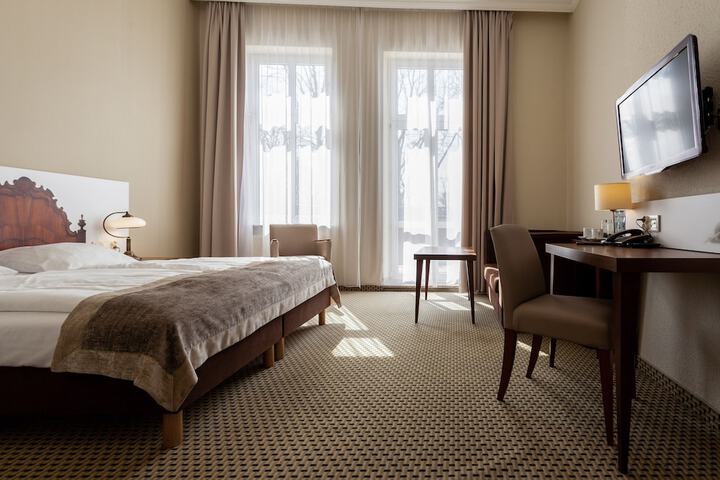 Room 20 of 71