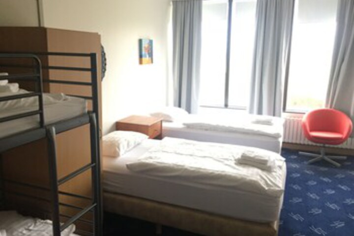 Room 19 of 49