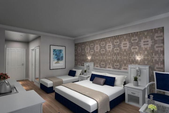 Room 8 of 46