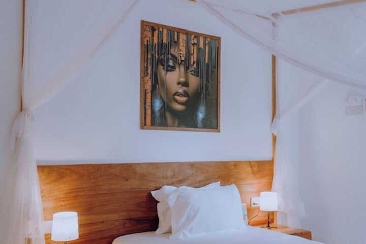 Room 8 of 55