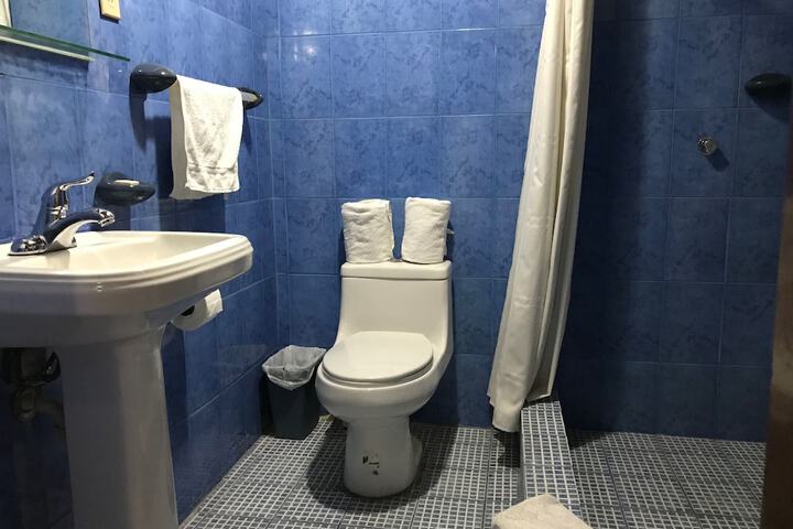 Room 10 of 15