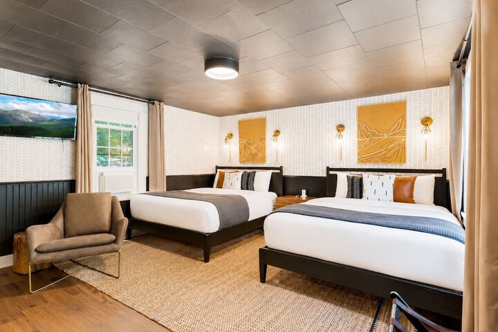 Room 170 of 431