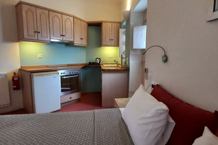 Room 10 of 53