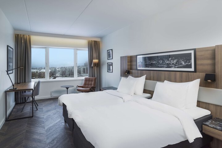 Room 11 of 70