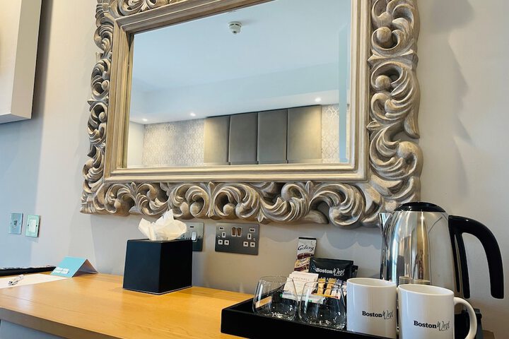 Room 5 of 29