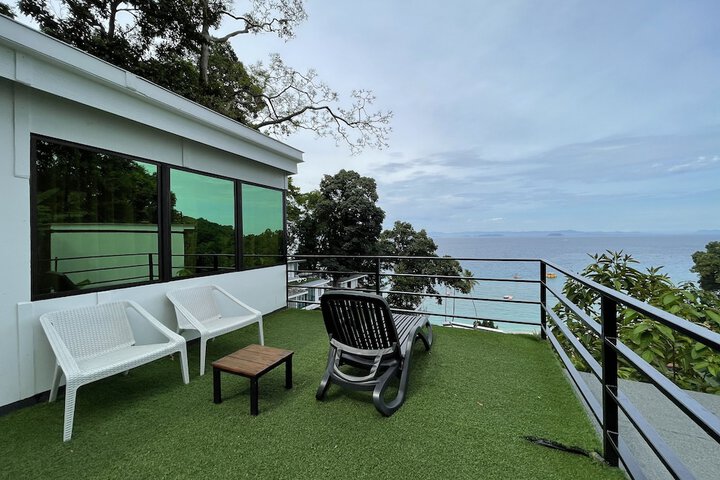 Terrace/Patio 17 of 62