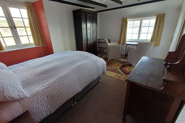 Room 8 of 51