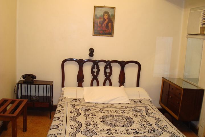 Room 12 of 53