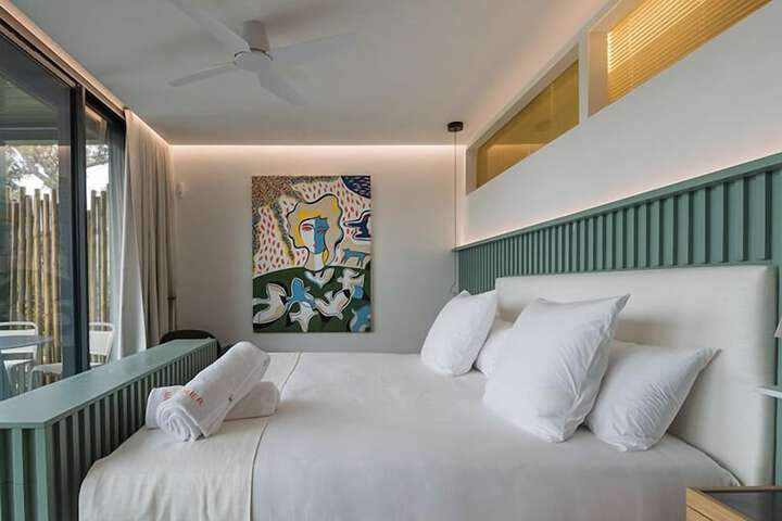 Room 13 of 49