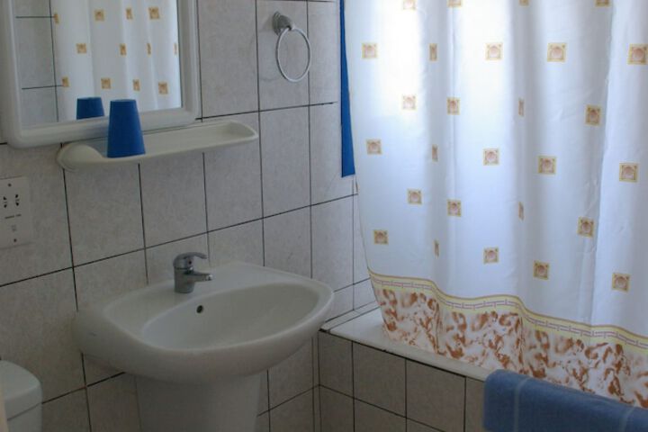 Room 35 of 88