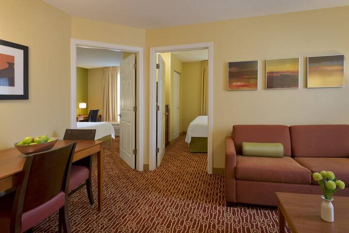 Room 5 of 31