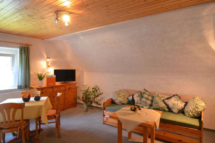 Room 9 of 21
