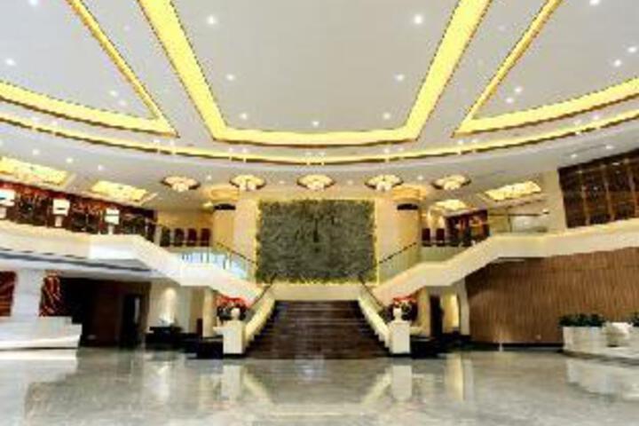 Guiping Ruquan Jingliugang Hotel (Xishan Branch)