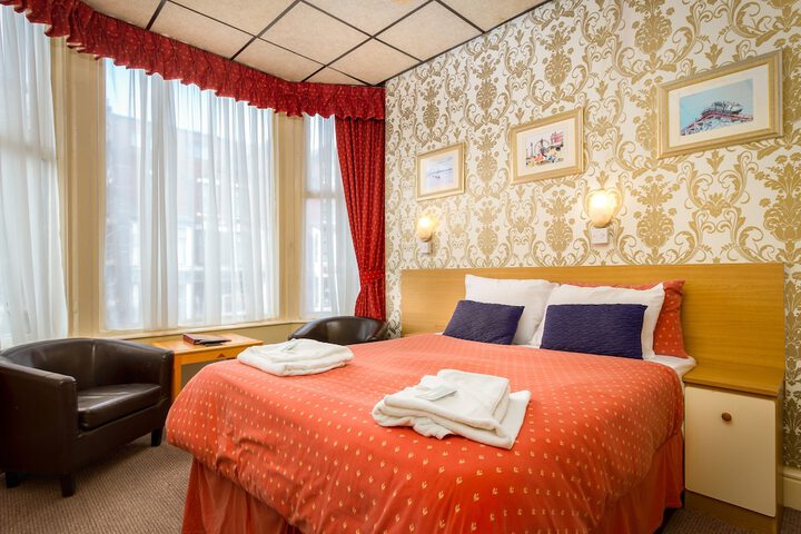 Room 10 of 61