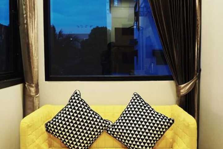 Room 27 of 47